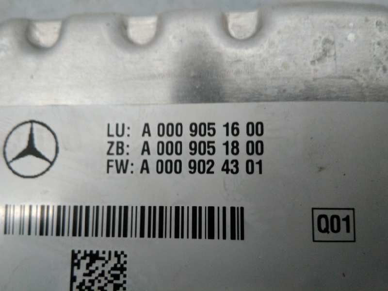 MODULO ELECTRONICO MERCEDES-BENZ CLASE E (W212) LIM. A0009051600 / E3-A1-12-2 A0009051600E3A1122 - Vista 2