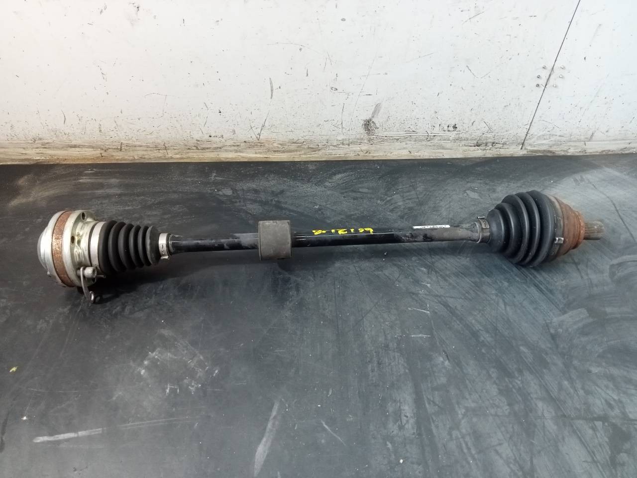 TRANSMISION DELANTERA DERECHA VOLKSWAGEN TIGUAN 3Q0407272BD / P1-B6-24 3Q0407272BDP1B624