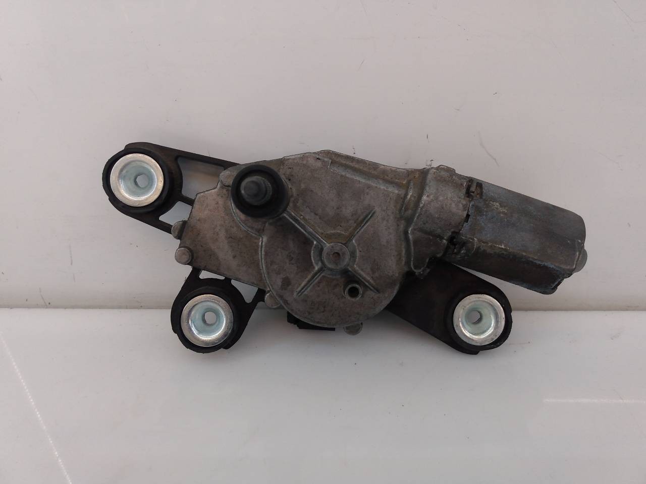 MOTOR LIMPIA TRASERO FORD KUGA (CBV) 0390201854 / E3-B3-20-2 / 8V4117K441AB 0390201854E3B32028V4117K441AB