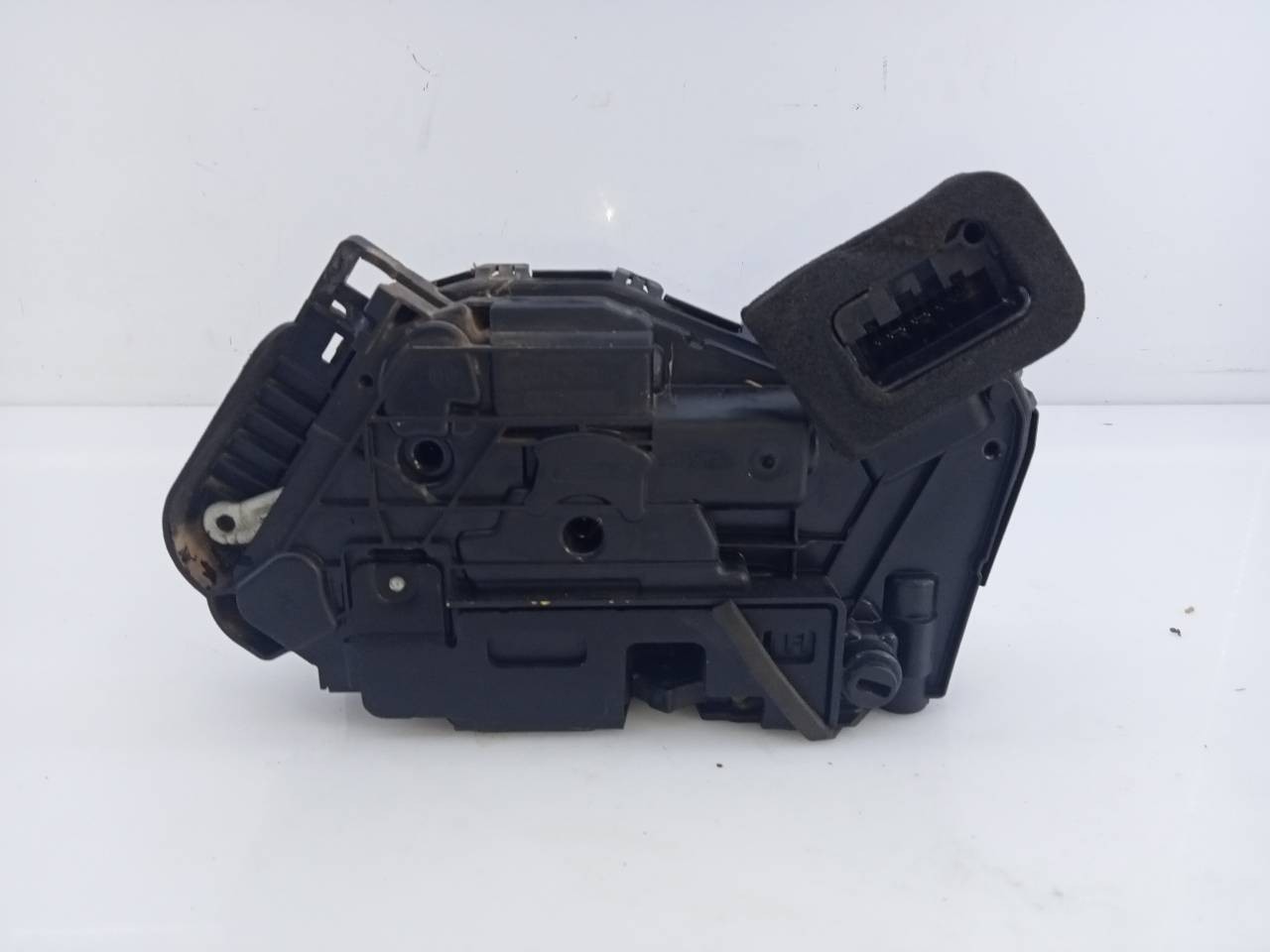 CERRADURA PUERTA TRASERA DERECHA SEAT ATECA (KH7) 5TA839016L / E1-B6-8-2 5TA839016LE1B682 - Vista 2