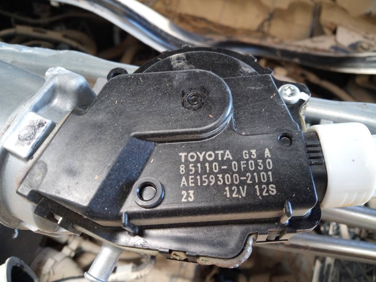 MOTOR LIMPIA DELANTERO TOYOTA VERSO 851100F030 / AE1593002101 851100F030AE1593002101 - Vista 2