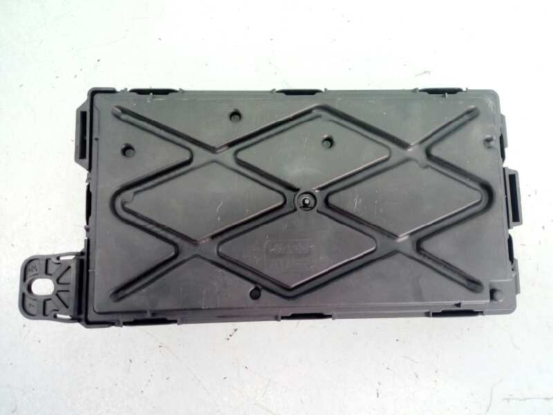 CAJA RELES / FUSIBLES BMW SERIE 3 LIM. (F30) 927982301 / E3-A2-41-1 / A2C3045010600 927982301E3A2411A2C3045010600 - Vista 3