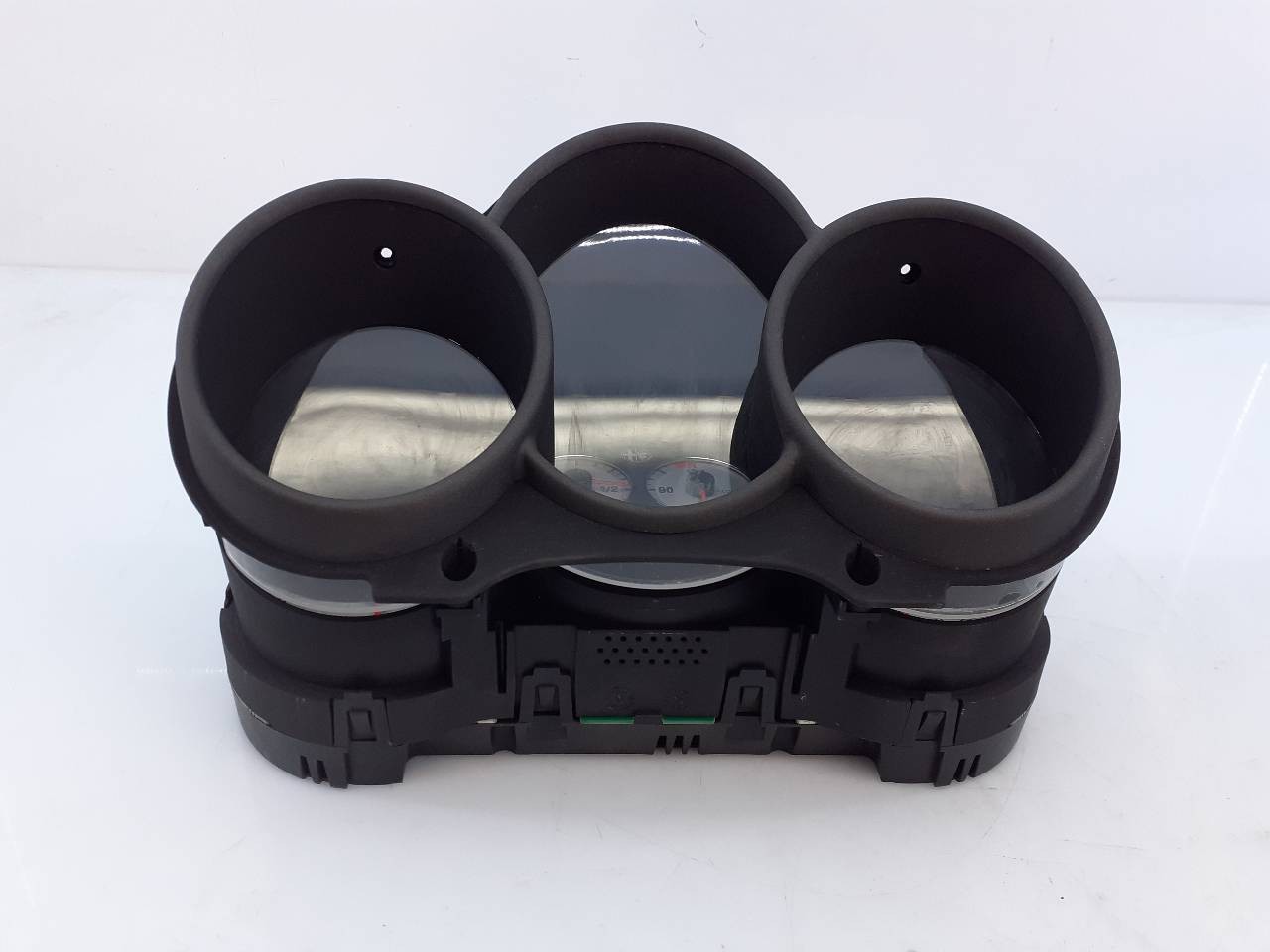 CUADRO INSTRUMENTOS ALFA ROMEO GT (125) 110080264025 / E3-A4-13-3 / 156071345 110080264025E3A4133156071345 - Vista 3
