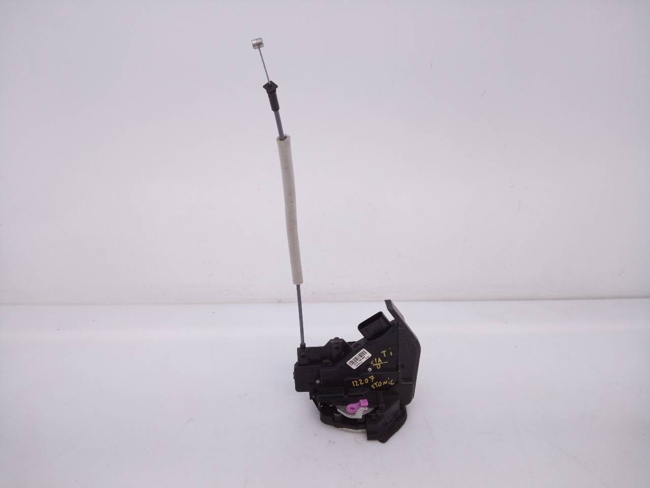 CERRADURA PUERTA TRASERA IZQUIERDA KIA STONIC (YBCUV) 81410H8010 / E2-B5-45-1 81410H8010E2B5451