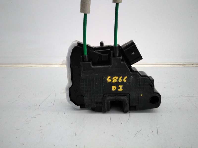 CERRADURA PUERTA DELANTERA IZQUIERDA SSANGYONG TIVOLI 7121035020 / E1-B3-8-1 7121035020E1B381