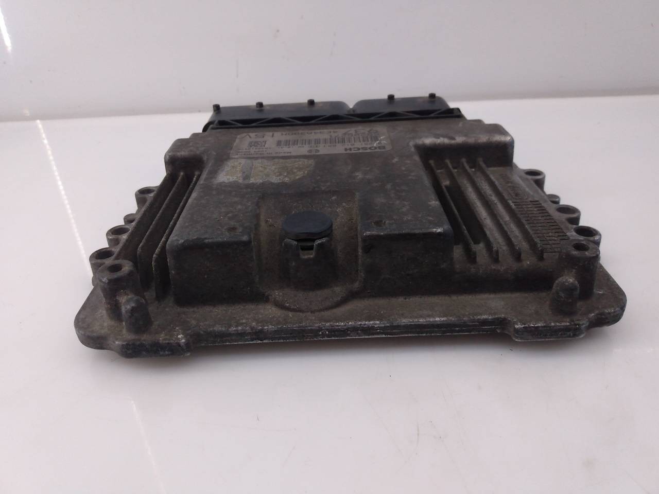 CENTRALITA MOTOR UCE ALFA ROMEO GT (125) 0281012883 / E2-B2-34-1 / 55206271 0281012883E2B234155206271 - Vista 2