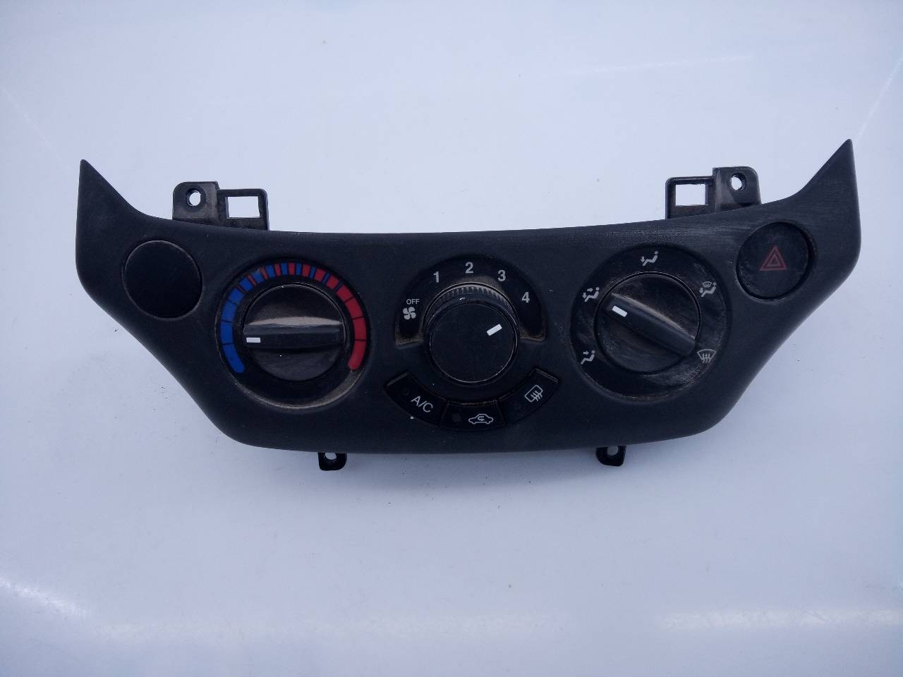 MANDO CLIMATIZADOR CHEVROLET AVEO E3-A5-23-1 / B0096 E3A5231B0096