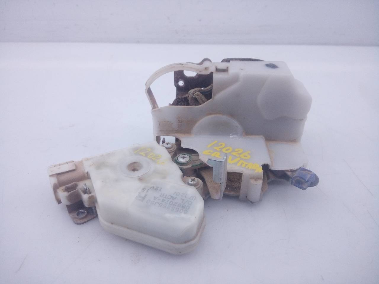 CERRADURA MALETERO / PORTON SUZUKI GRAND VITARA JB (JT) 8055265J00 / E2-A3-60-1 / 0892074A 8055265J00E2A36010892074A