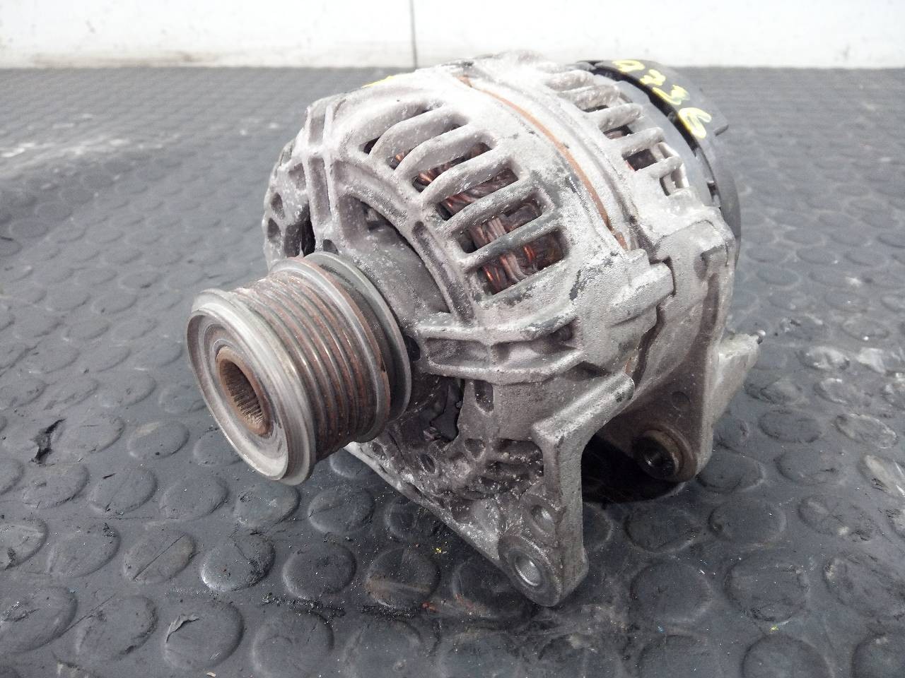 ALTERNADOR VOLKSWAGEN LT CAJA CERRADA / COMBI (MOD. 1997) 06F903023D / P3-A4-3-4 06F903023DP3A434 - Vista 2