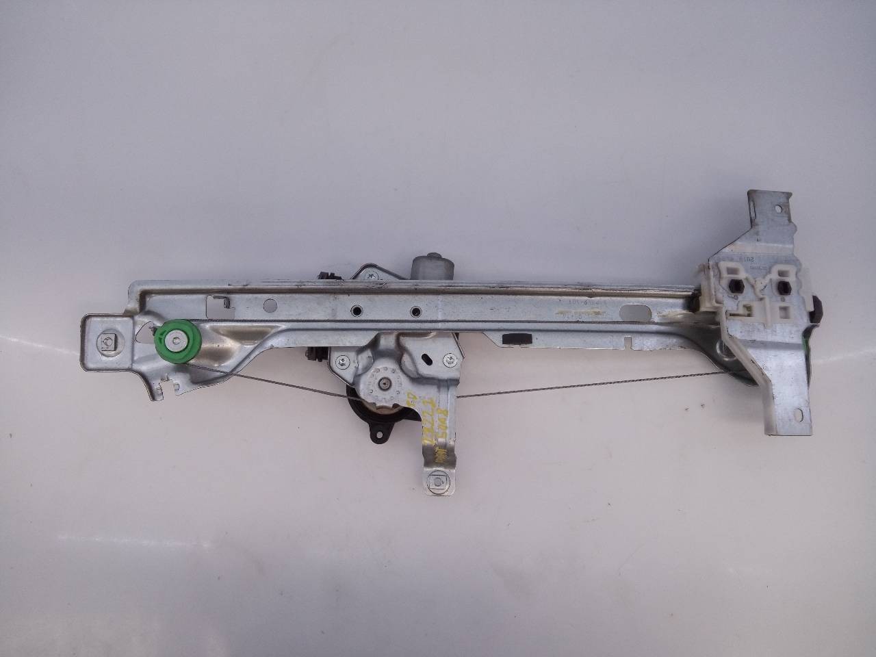 ELEVALUNAS TRASERO DERECHO PEUGEOT 5008 9682808680 / E1-A4-44-2 / 912028108 9682808680E1A4442912028108