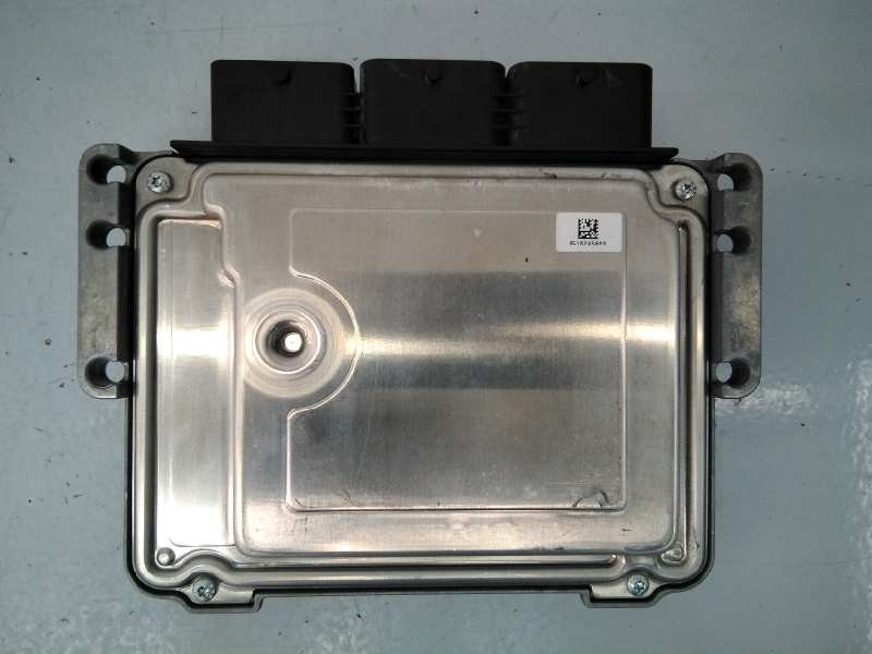 CENTRALITA MOTOR UCE PEUGEOT 208 9677529580 / E3-B2-45-4 / 0281017920 9677529580E3B24540281017920 - Vista 3