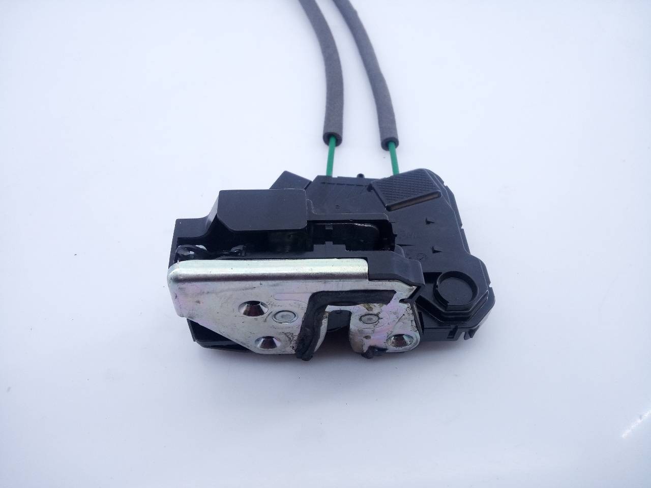 CERRADURA PUERTA TRASERA IZQUIERDA SSANGYONG TIVOLI 7131035001 / E1-B3-51-2 7131035001E1B3512 - Vista 3
