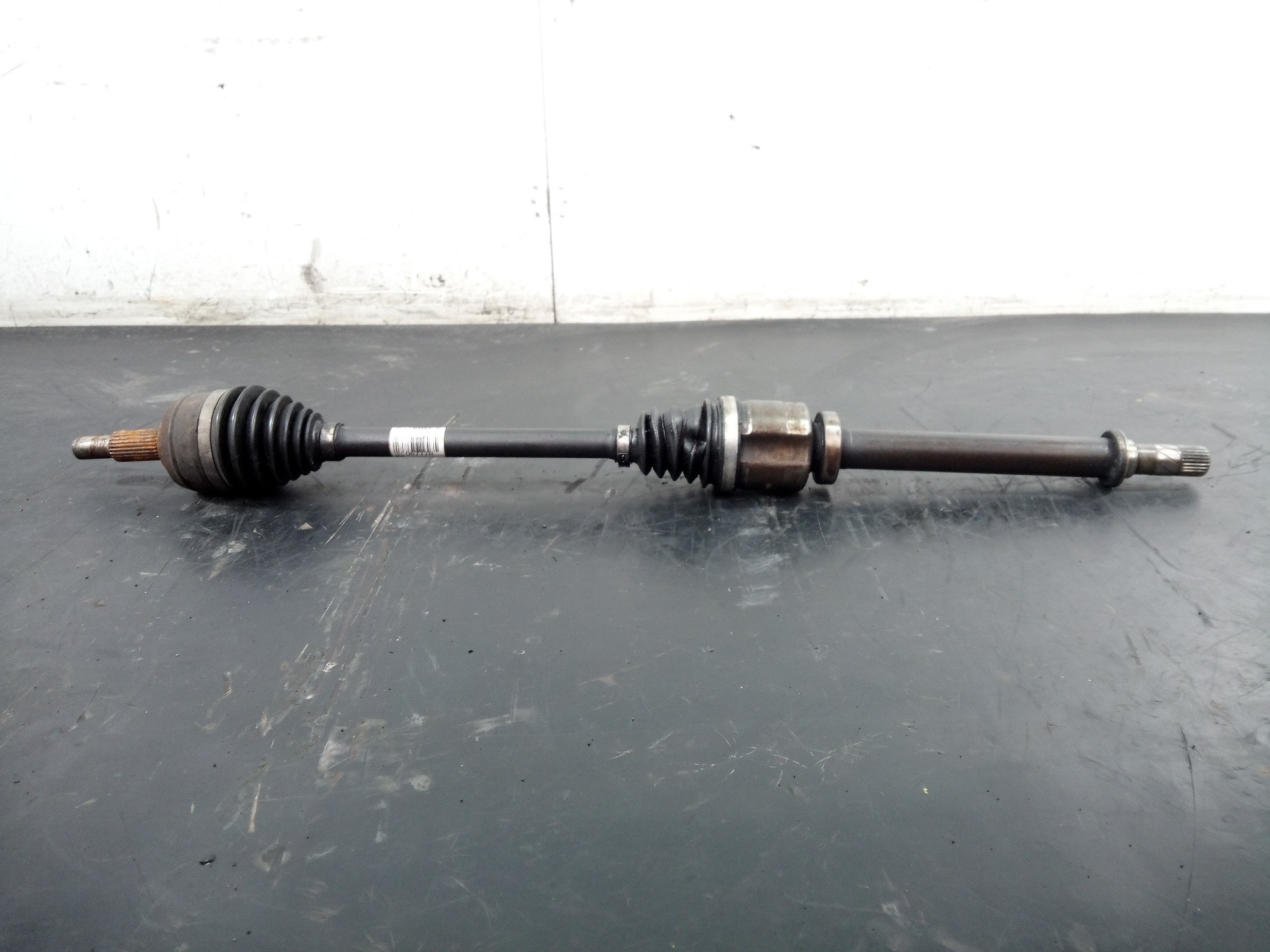 TRANSMISION DELANTERA DERECHA RENAULT SCENIC III 391006777R / P1-A6-23 391006777RP1A623