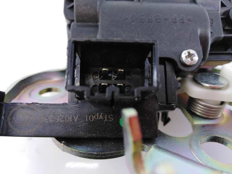 CERRADURA MALETERO / PORTON SKODA OCTAVIA LIM. (5E3) A102523 / E1-A5-8-1 A102523E1A581 - Vista 2