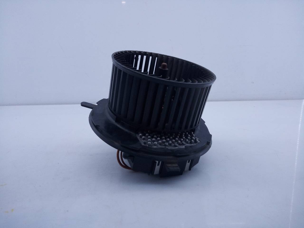 VENTILADOR CALEFACCION VOLKSWAGEN TIGUAN (5N2) 3C1820015AB / E2-A1-15-7 / 3C0907521G 3C1820015ABE2A11573C0907521G - Vista 2