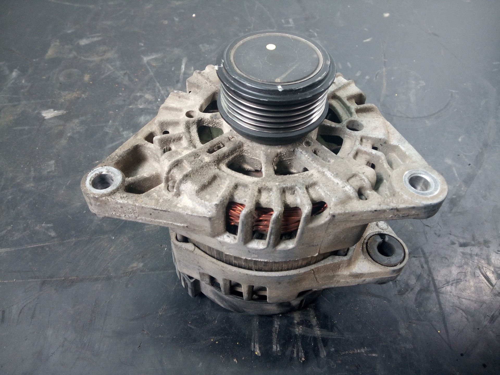 ALTERNADOR KIA CEE´D 373002A850 / P3-B6-7-4 / 2611067 373002A850P3B6742611067 - Vista 3