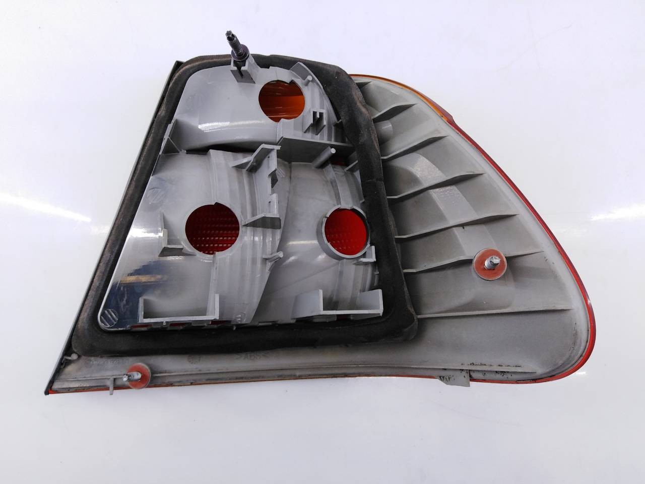PILOTO TRASERO IZQUIERDO BMW SERIE 3 BERLINA (E46) 8364921 / E1-A3-15-1 8364921E1A3151 - Vista 2