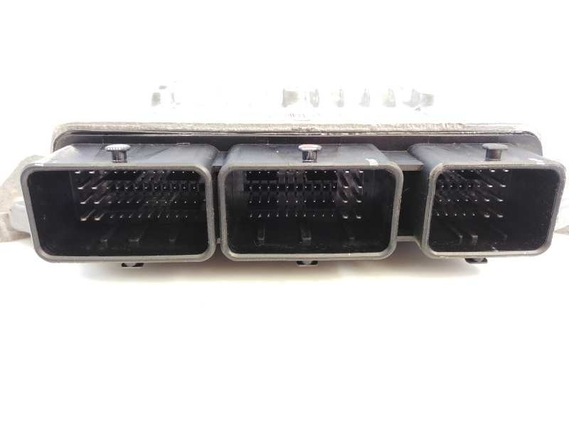CENTRALITA MOTOR UCE PEUGEOT 407 SW 9656171180 / E3-B2-28-1 / 9655041480 9656171180E3B22819655041480 - Vista 2