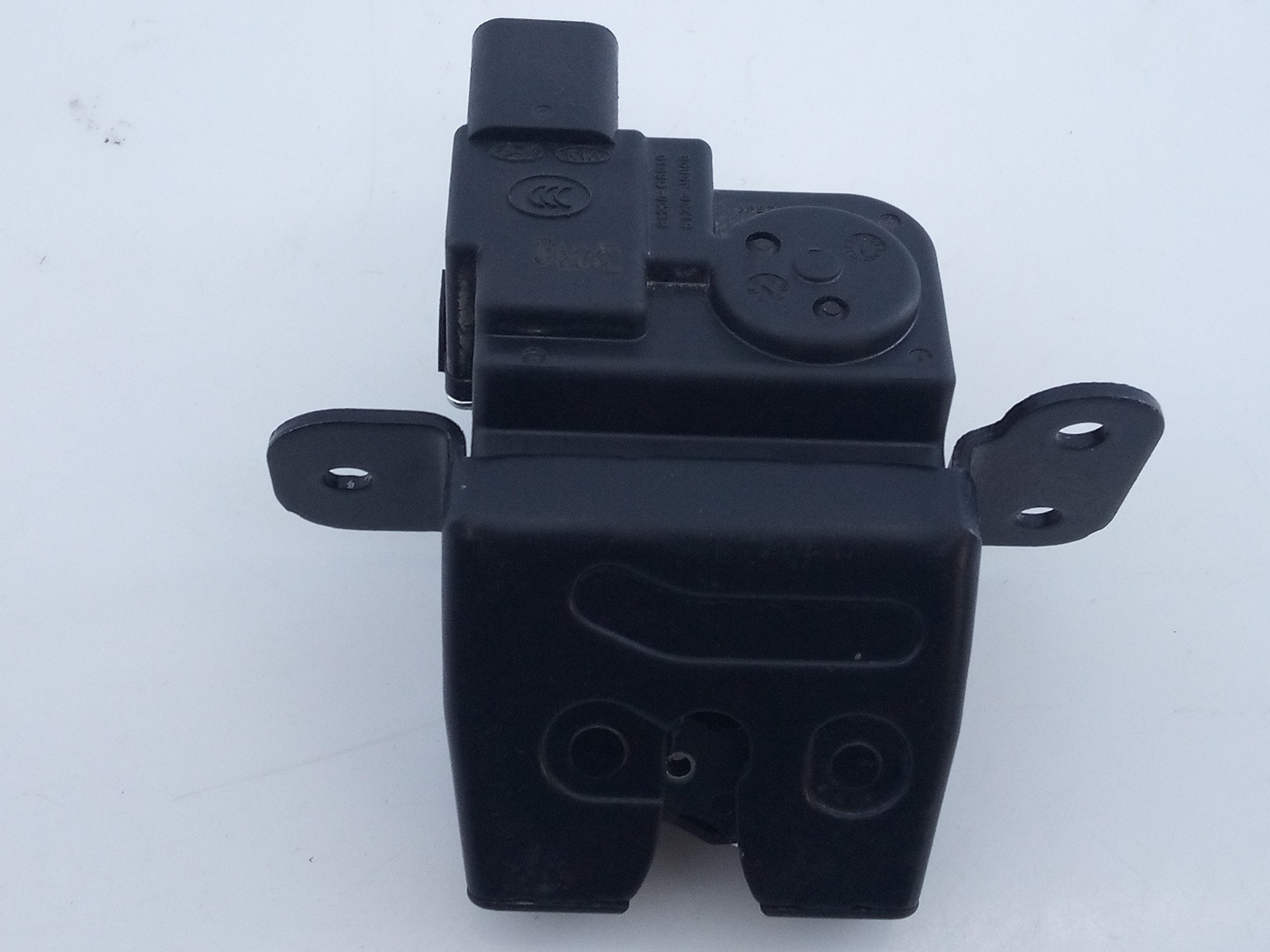 CERRADURA MALETERO / PORTON HYUNDAI KONA 81230G6010 / E2-B5-54-1 / 81230J9000 81230G6010E2B554181230J9000