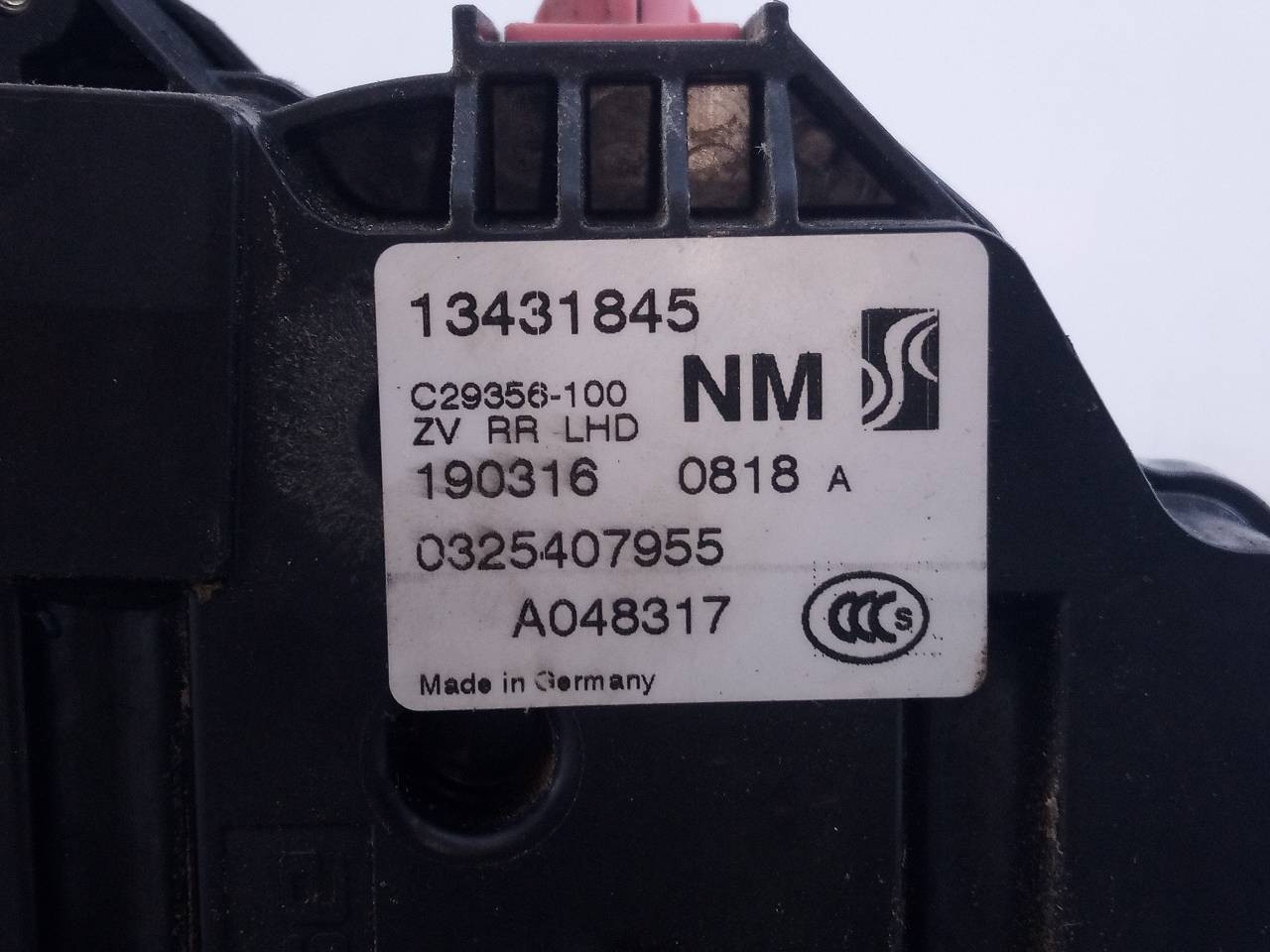 CERRADURA PUERTA TRASERA DERECHA OPEL CORSA E 13431845 / E2-B6-60-1 / 13431845 13431845E2B660113431845 - Vista 3