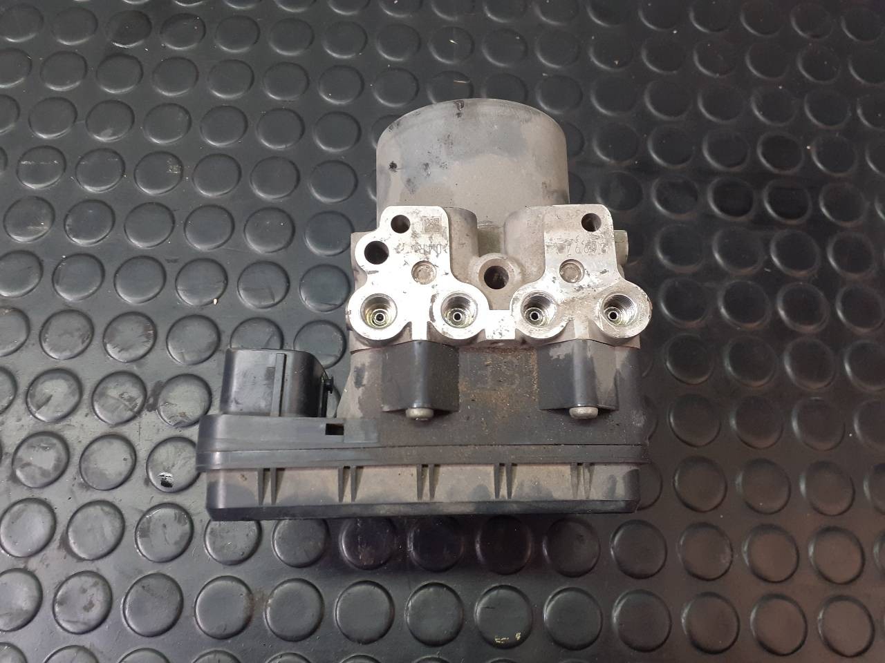 ABS TOYOTA RAV 4 4454042301 / P3-A8-23-1 / 8954142561 4454042301P3A82318954142561 - Vista 2