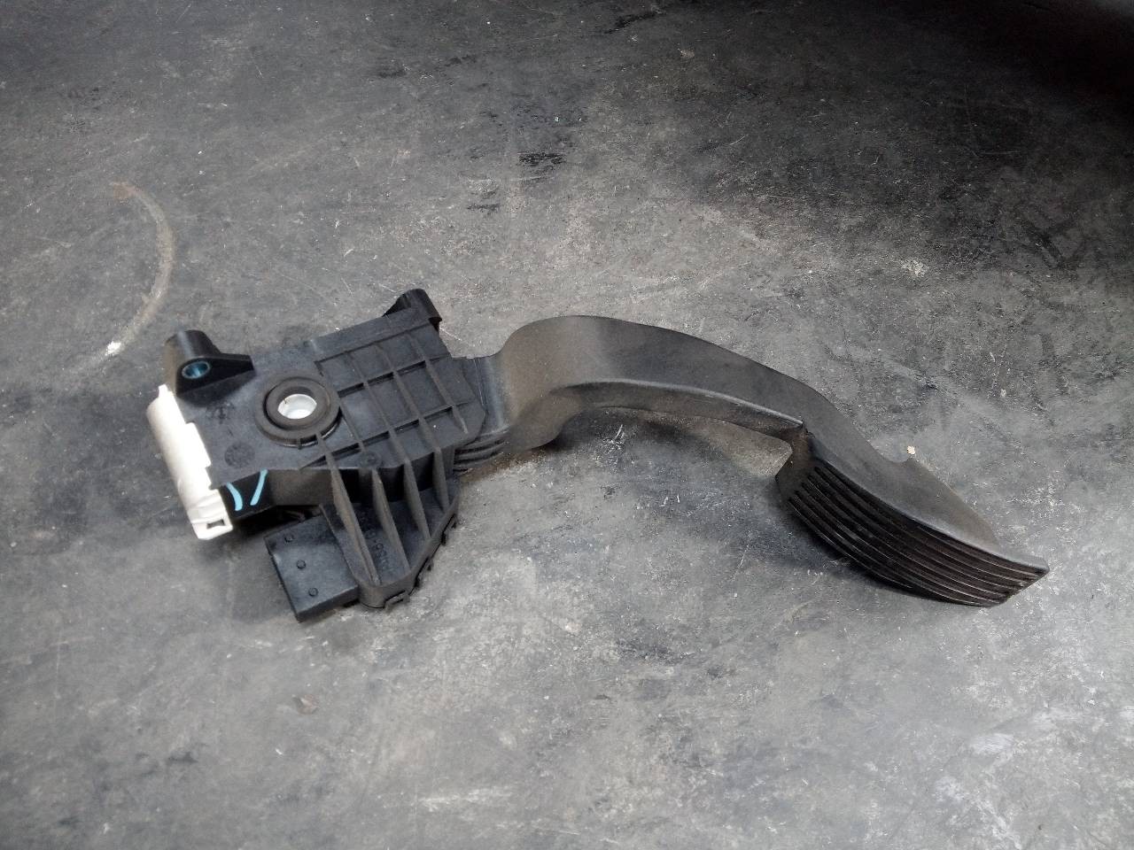 PEDAL ACELERADOR OPEL CORSA D 13305804 13305804