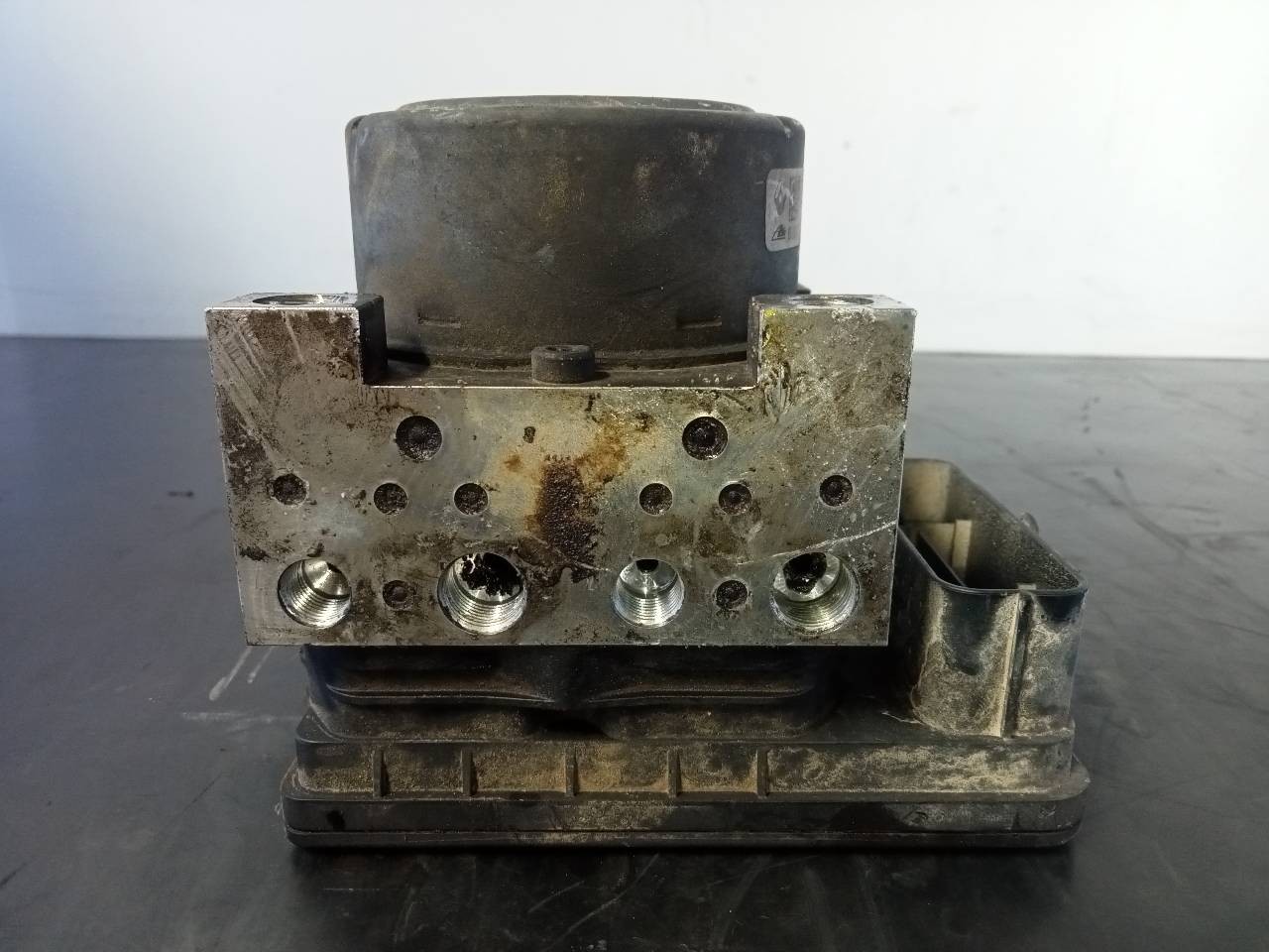 ABS DACIA LODGY 476603736R / P3-B8-29-4 / 28515039173 476603736RP3B829428515039173 - Vista 3