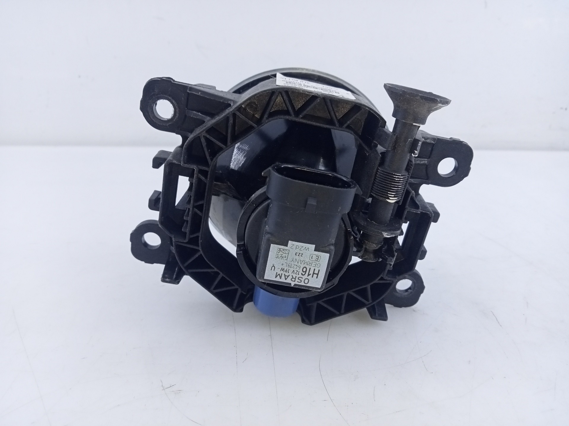 FARO ANTINIEBLA IZQUIERDO DACIA SANDERO III 261500097R / E1-A1-43-1 261500097RE1A1431 - Vista 2