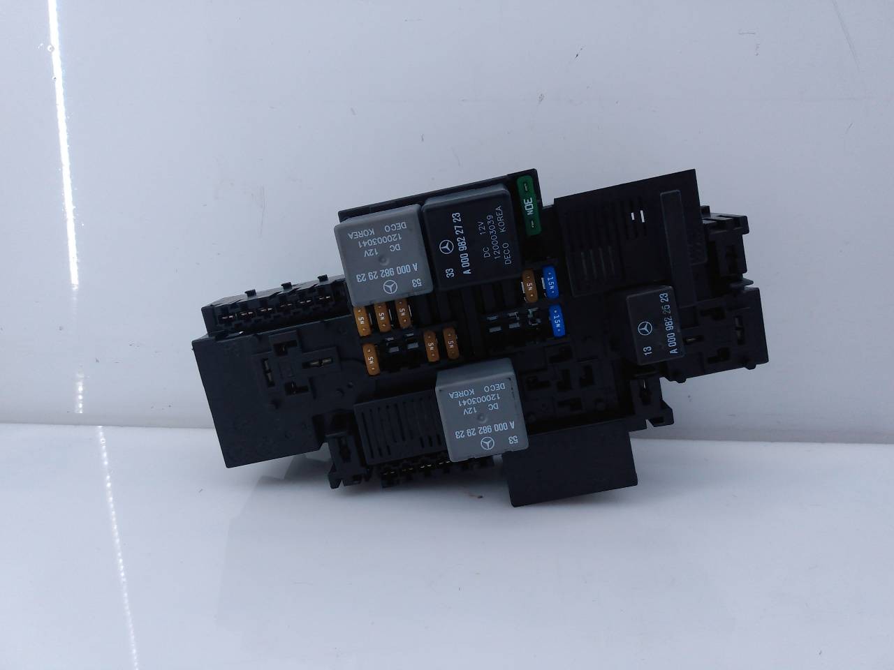 CAJA RELES / FUSIBLES MERCEDES-BENZ CLASE GLC (W253) A2229063202 / E1-A2-47-2 A2229063202E1A2472