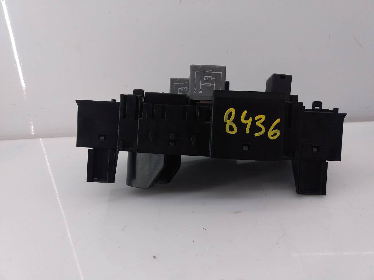 CAJA RELES / FUSIBLES MERCEDES-BENZ CLASE GLC (W253) A2229063202 / E1-A2-47-2 A2229063202E1A2472 - Vista 2