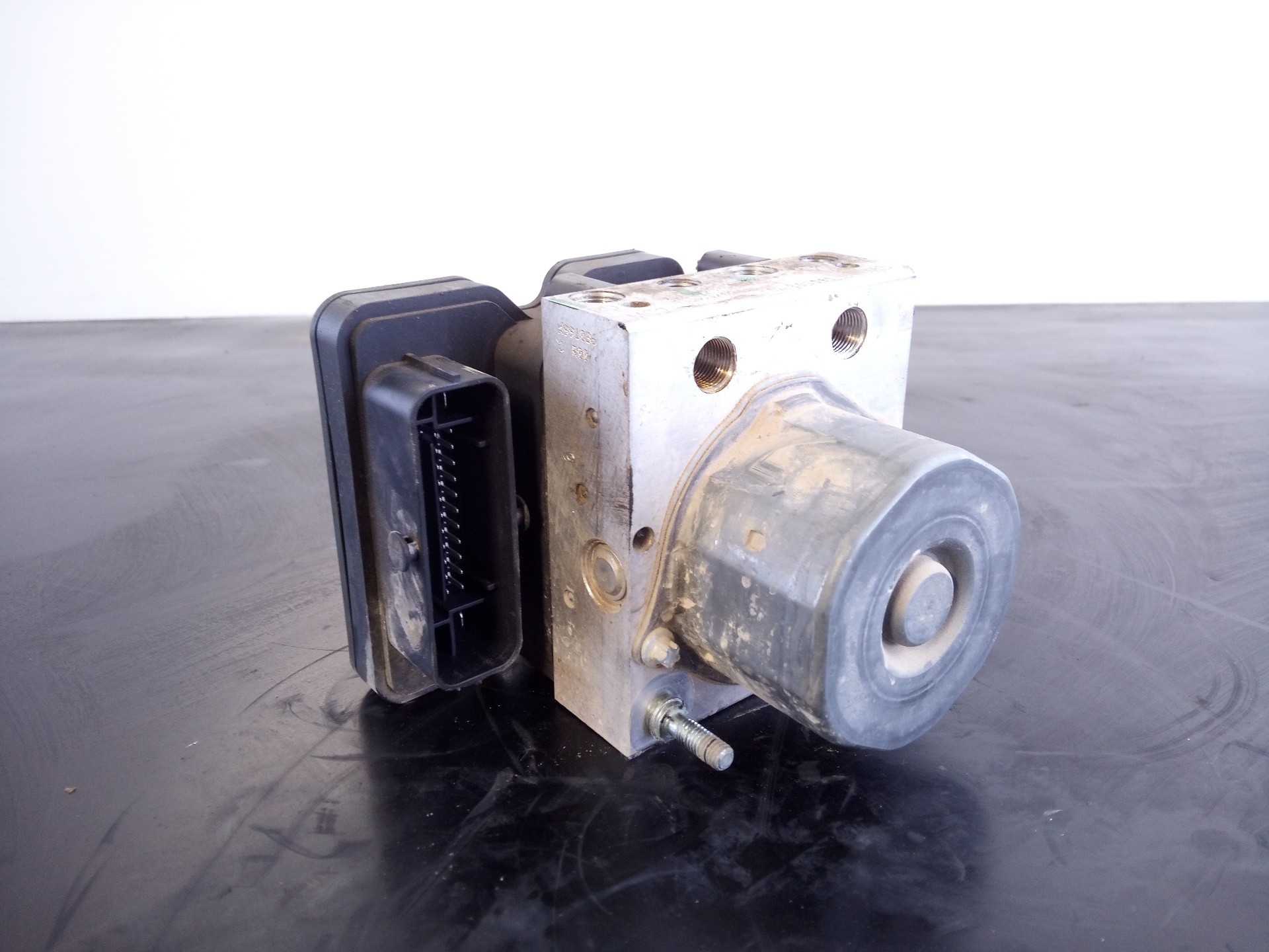 ABS DACIA DUSTER 476608845R / P3-B8-28-4 / 0265956285 476608845RP3B82840265956285 - Vista 3
