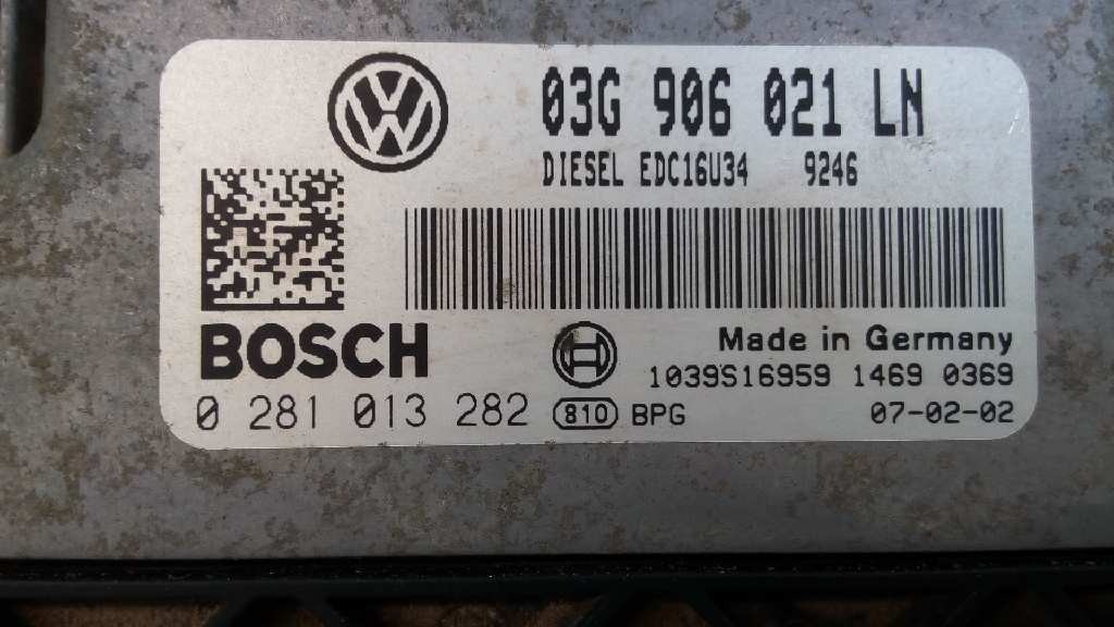 CENTRALITA MOTOR UCE SEAT ALTEA (5P1) 03G906021LN / E2-A1-18-3 / 0281013282 03G906021LNE2A11830281013282 - Vista 3