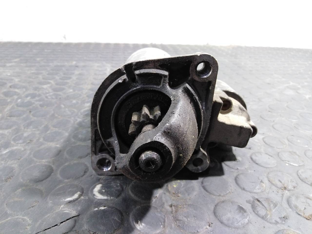MOTOR ARRANQUE BMW SERIE 3 BERLINA (E46) 0001108157 / P3-B7-3-3 / 1740374 0001108157P3B7331740374 - Vista 3