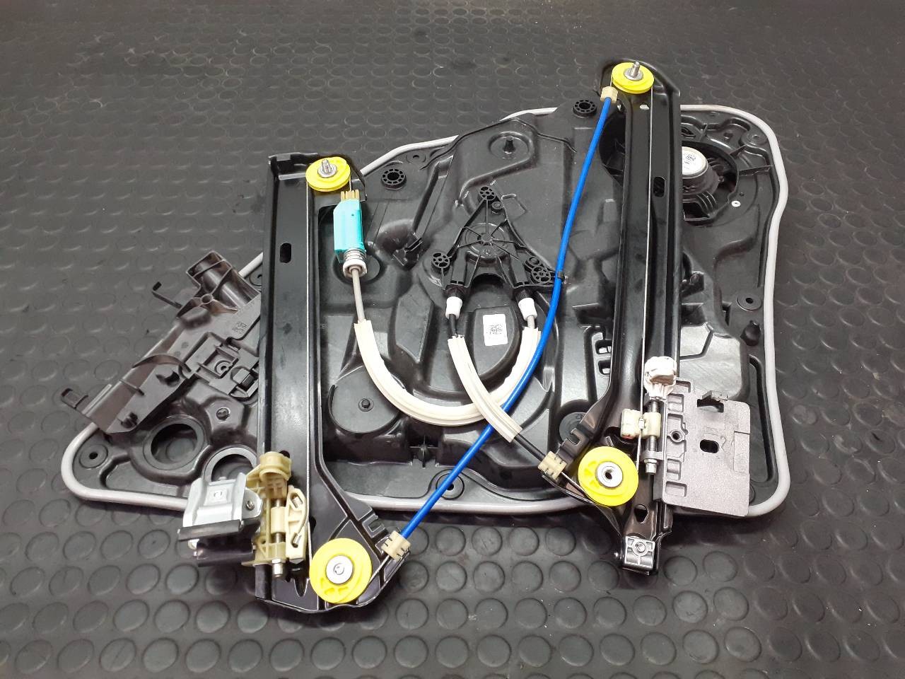 ELEVALUNAS TRASERO IZQUIERDO MERCEDES-BENZ CLA-KLASSE (BM 118) P2-B4-12 P2B412 - Vista 2