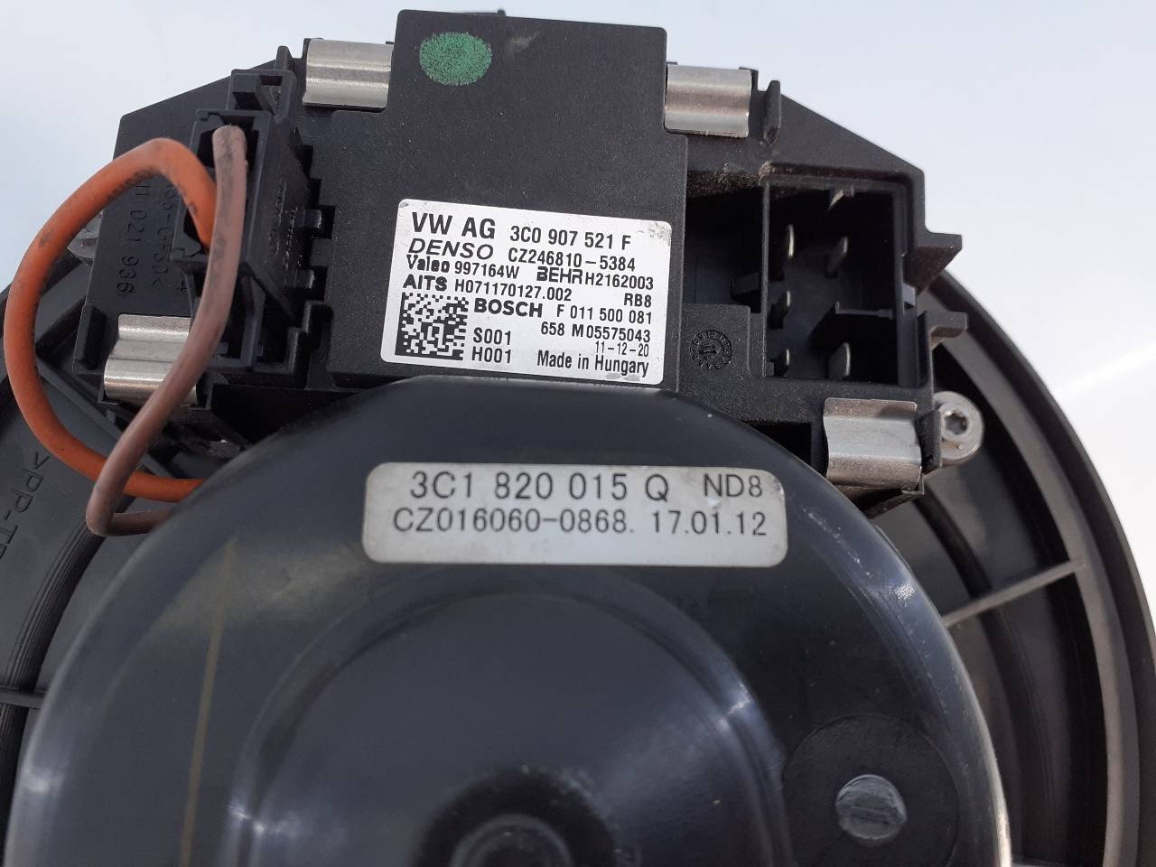 VENTILADOR CALEFACCION VOLKSWAGEN GOLF VI (5K1) 3C0907251F / E2-A1-24-1 / 3C1820015Q 3C0907251FE2A12413C1820015Q - Vista 2