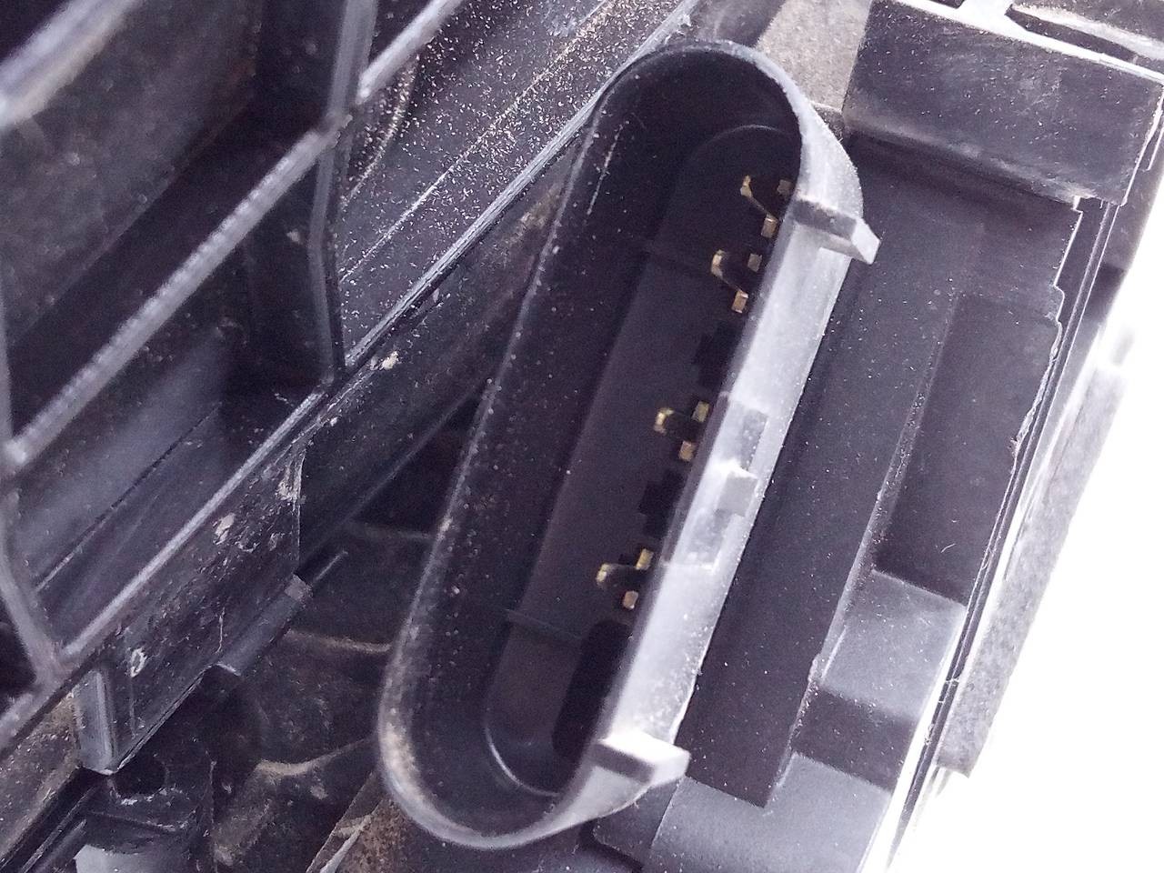 CERRADURA PUERTA TRASERA DERECHA FORD FIESTA (CCN) AM5AR26412AE / E2-B3-40-2 / 4074413815615 AM5AR26412AEE2B34024074413815615 - Vista 2