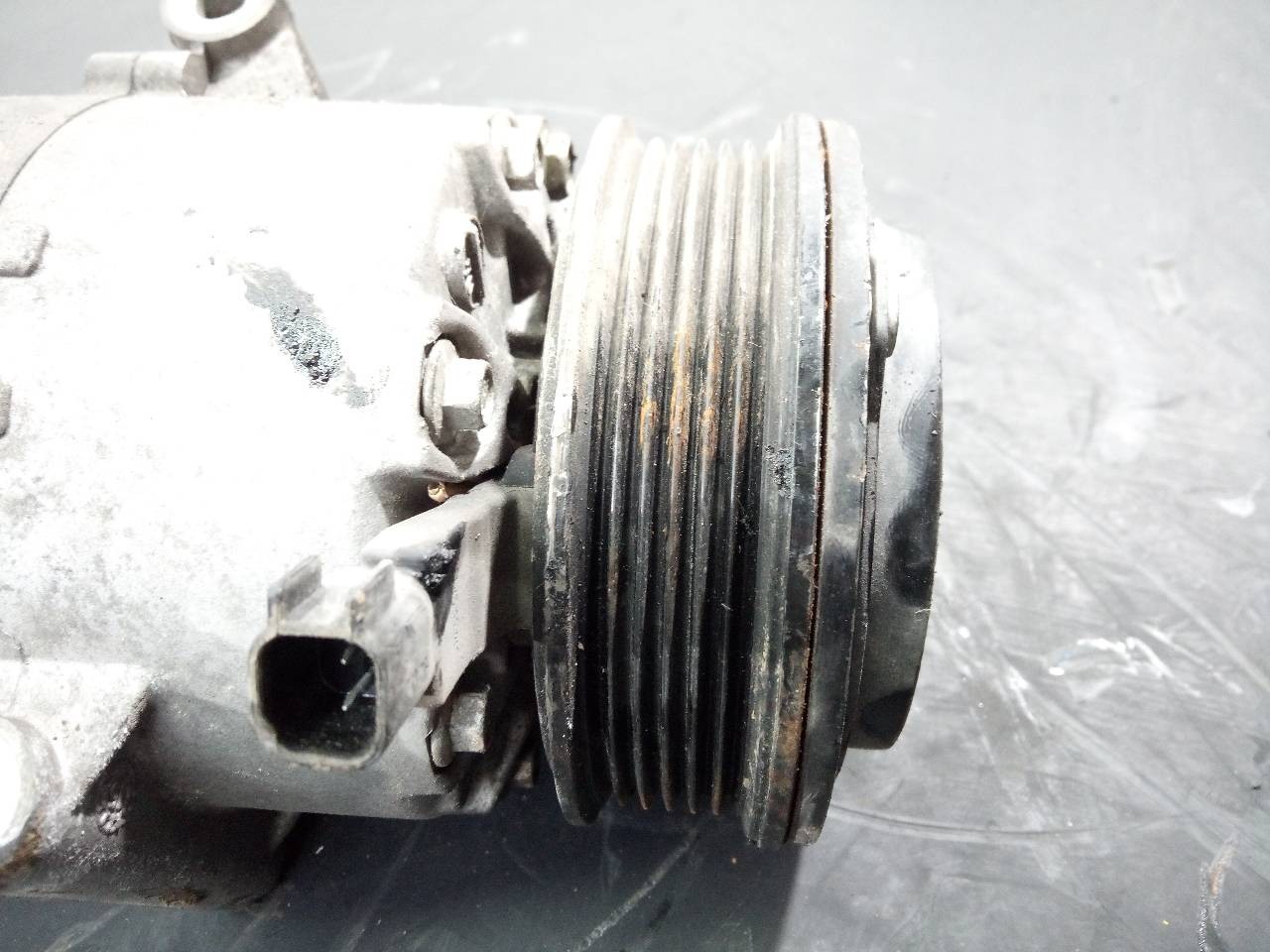 COMPRESOR AIRE ACONDICIONADO FORD FIESTA (CCN) AV1119D629AC / P3-A3-18-3 AV1119D629ACP3A3183 - Vista 3