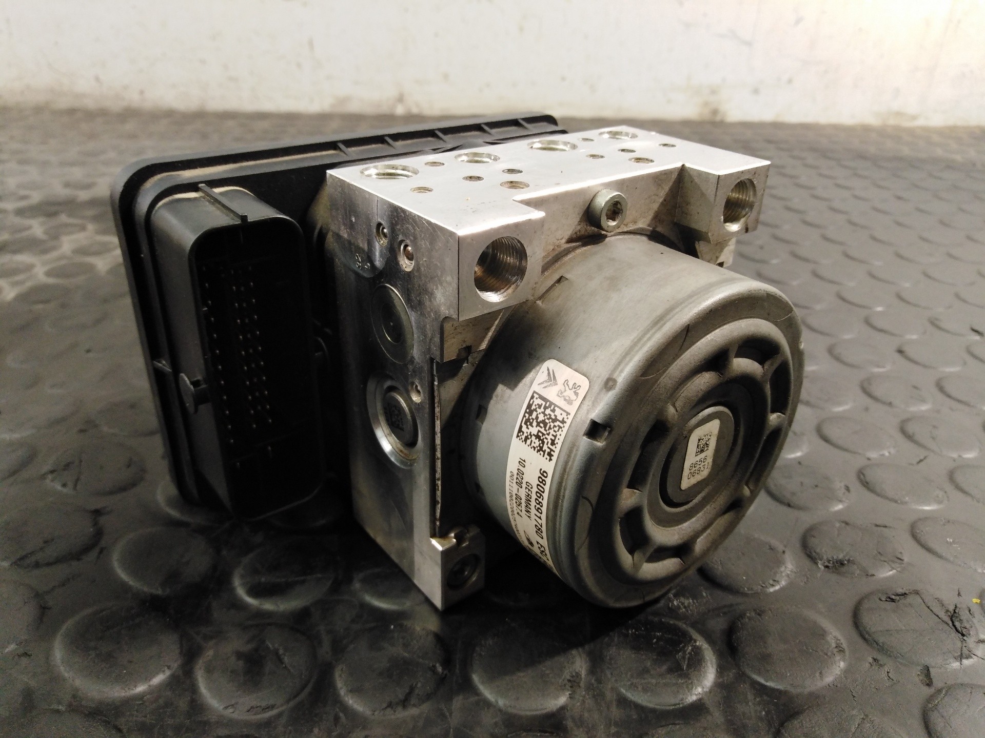 ABS CITROËN C3 PICASSO 9806891780 / P3-A8-14-4 / 10022002574 9806891780P3A814410022002574