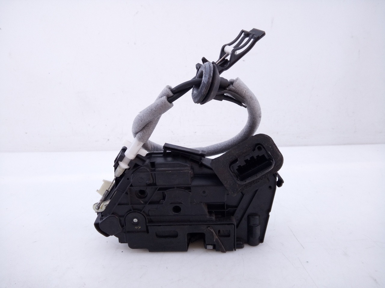 CERRADURA PUERTA DELANTERA DERECHA VOLKSWAGEN PASSAT VARIANT (3G5) 5E1837016R / E1-A5-40-1 5E1837016RE1A5401 - Vista 2