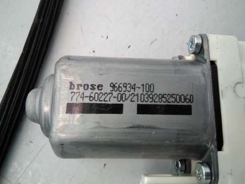 ELEVALUNAS DELANTERO DERECHO AUDI Q5 (8R) 8K0959802 / E1-B6-46-3 / 966934100 8K0959802E1B6463966934100 - Vista 2