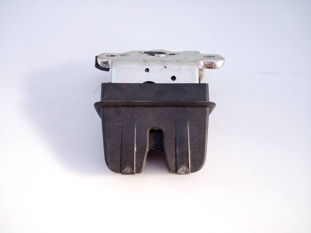 CERRADURA MALETERO / PORTON VOLKSWAGEN PASSAT LIM. (3G2) 3G0827503 / E1-A5-47-2 3G0827503E1A5472