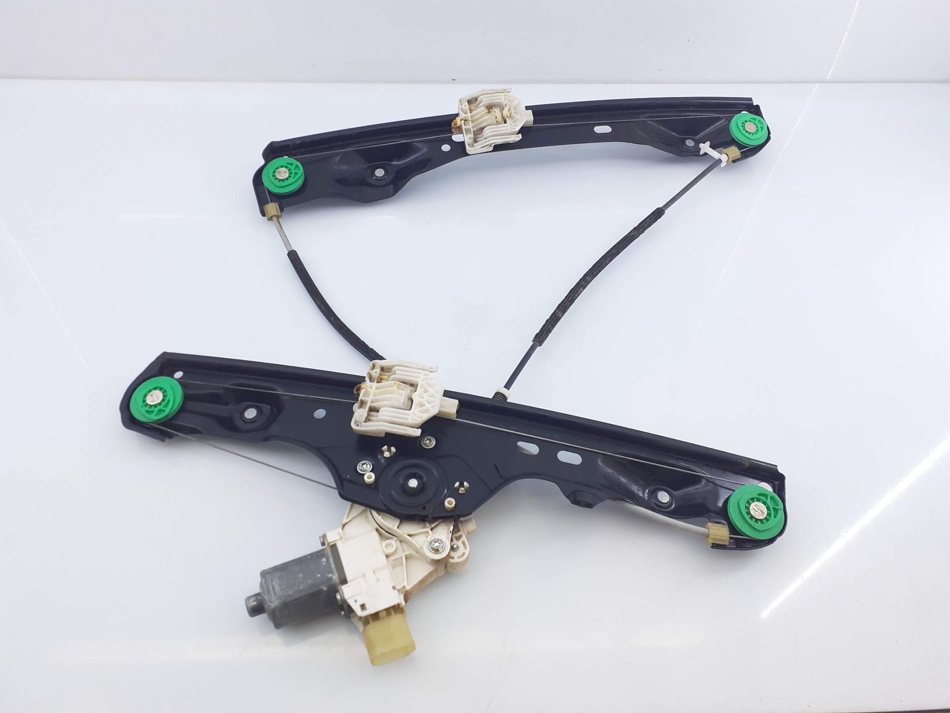 ELEVALUNAS DELANTERO DERECHO BMW X1 (E84) 6927028 / E1-A3-16-1 / 130822227 6927028E1A3161130822227