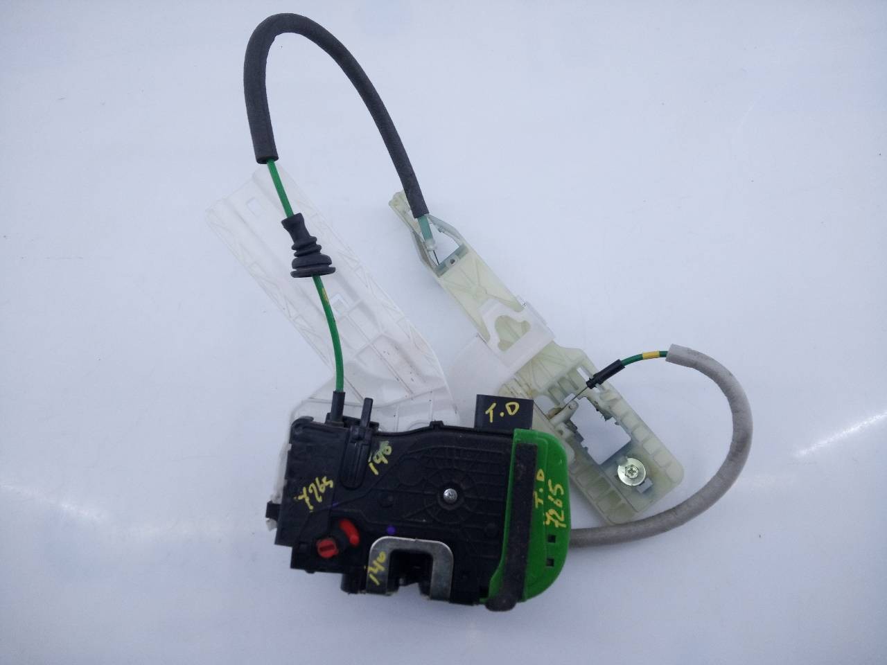 CERRADURA PUERTA TRASERA DERECHA HYUNDAI I40 814203Z000 / E2-B5-35-1 814203Z000E2B5351 - Vista 3