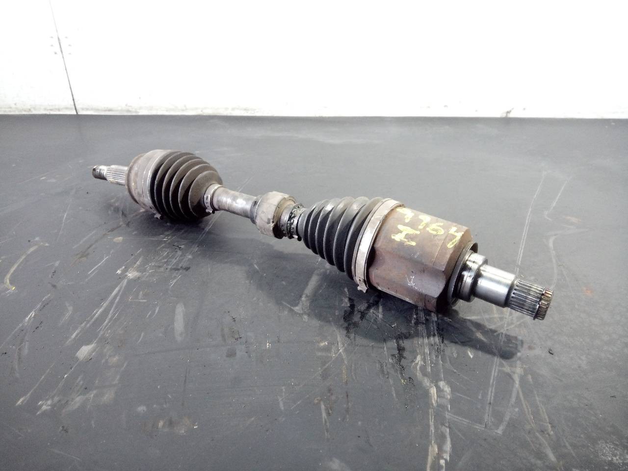 TRANSMISION DELANTERA IZQUIERDA DODGE CALIBER P05085224AB / P1-A6-16 / TJR1396P0224 P05085224ABP1A616TJR1396P0224