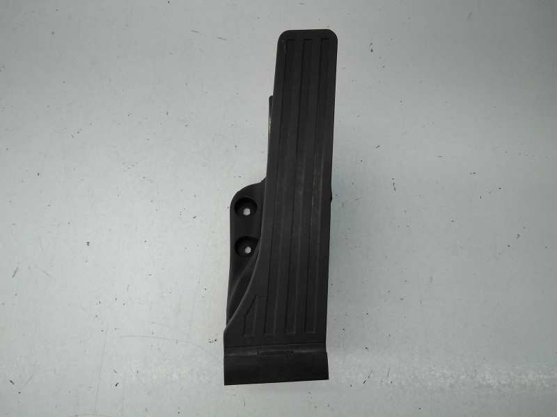 PEDAL ACELERADOR MERCEDES-BENZ CLASE C (W205) FAMILIAR A2053000004 / E3-A1-7-4 / ZGS00405 A2053000004E3A174ZGS00405