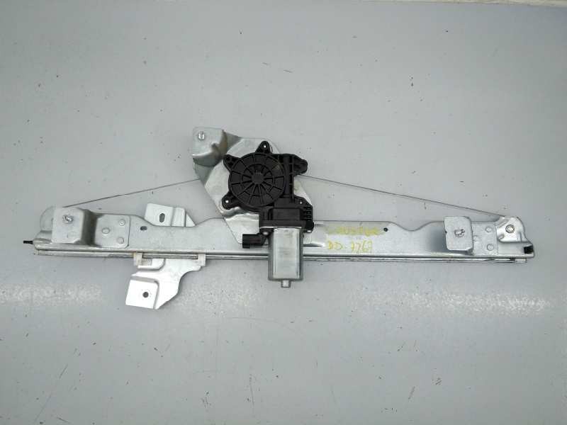 ELEVALUNAS DELANTERO DERECHO DACIA DUSTER 807206838R / E1-A1-22-1 / 128001471B 807206838RE1A1221128001471B