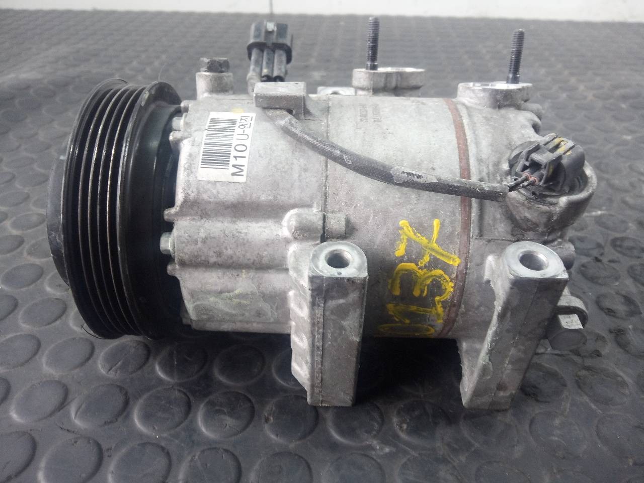COMPRESOR AIRE ACONDICIONADO HYUNDAI IX35 F500DX9FA11 / P3-A1-9-2 F500DX9FA11P3A192 - Vista 2