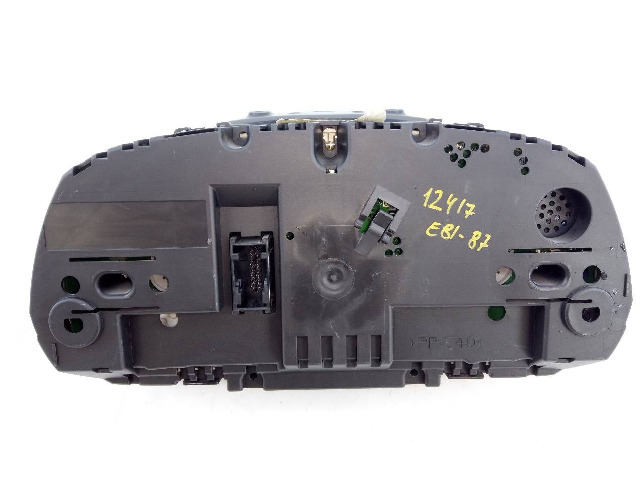 CUADRO INSTRUMENTOS BMW SERIE 1 BERLINA (E81/E87) 924233201 / E3-A2-23-3 / 215460601 924233201E3A2233215460601 - Vista 3