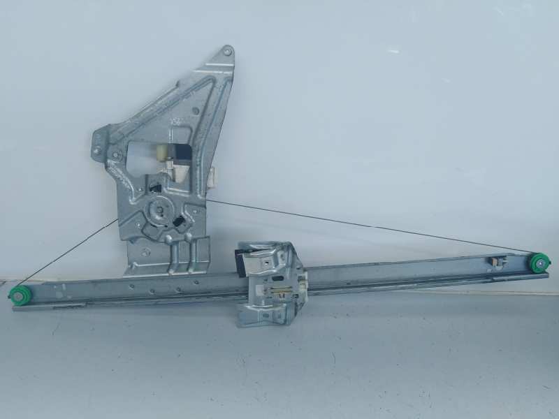 ELEVALUNAS DELANTERO DERECHO VOLKSWAGEN CRAFTER CAJA CERRADA A0068205542 / E1-B6-50-2 / A9067200146RH A0068205542E1B6502A9067200146RH
