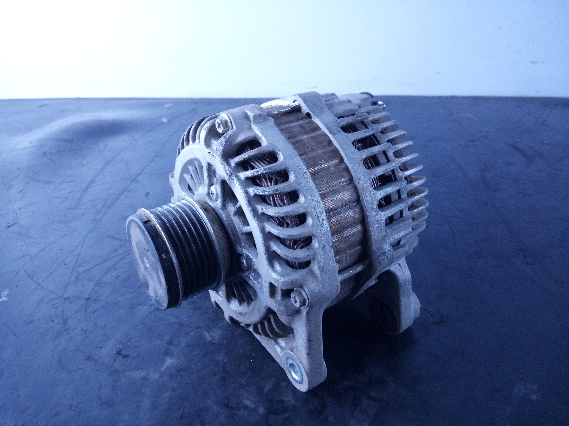 ALTERNADOR NISSAN NV 200 (M20) 231003VD1A / P3-B6-9-3 / A3TJ4081ZE 231003VD1AP3B693A3TJ4081ZE